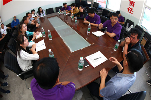 座谈会 (1) 座谈会 (1)